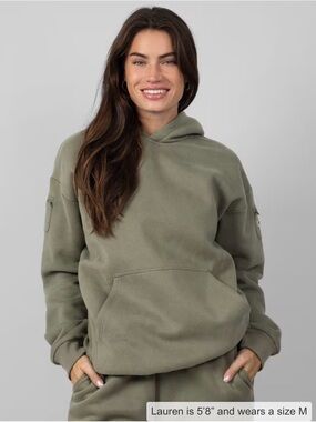 Comfrt Travel Essentials Hoodie - Moss (XL)